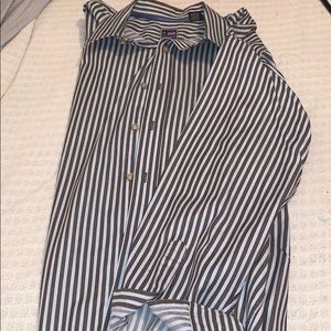 Men’s T. Harris LS button down • size: XL
